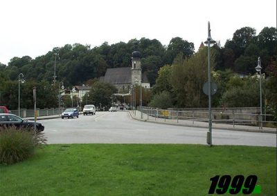 Das Foto zeigt die Alzbrücke im Jahr 2010.