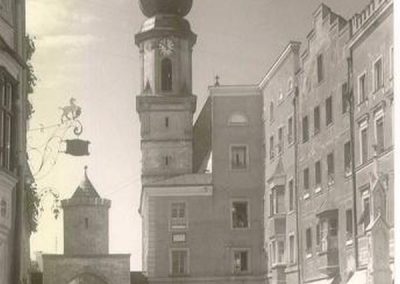 Das Foto zeigt die Hauptstraße im Jahr 1937.