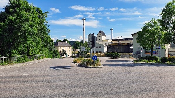 Riegerknoten - Blick auf Papierfabrik Rieger