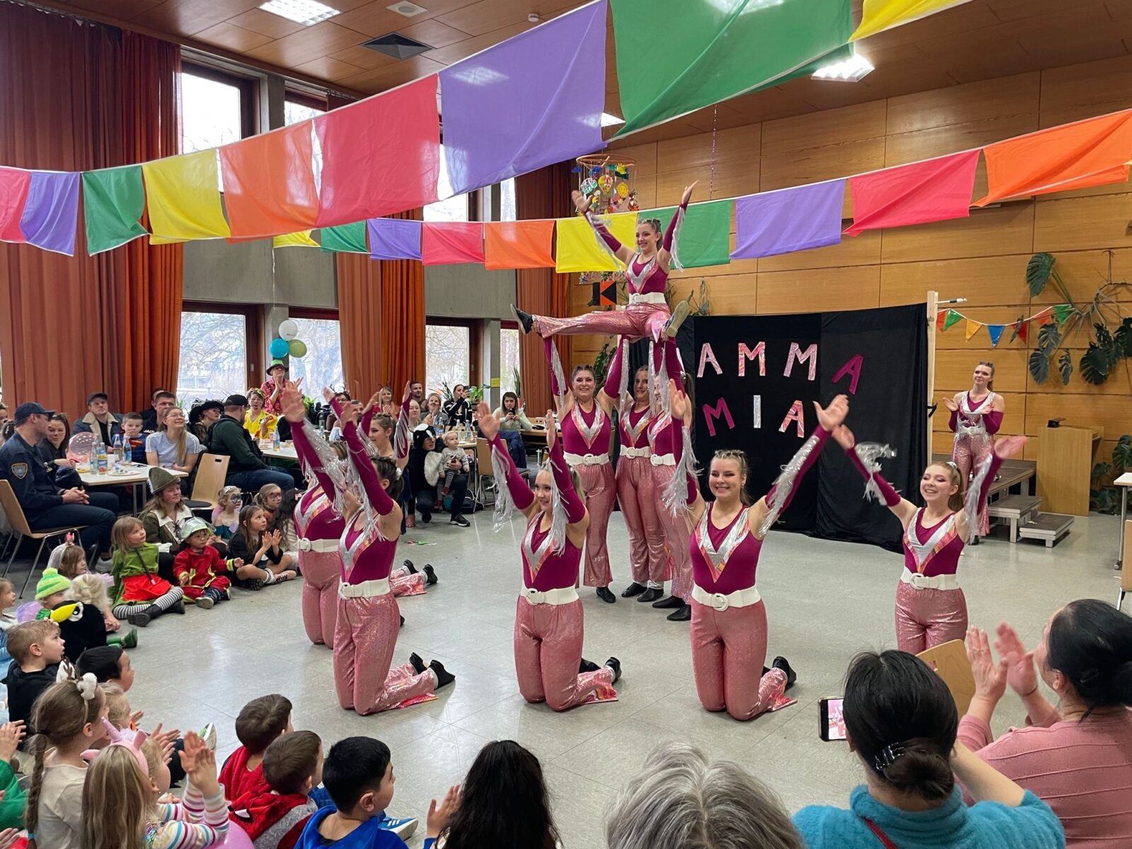 fasching 24 Kita RegenbogenQuelle: Kita Regenbogen Trostberg