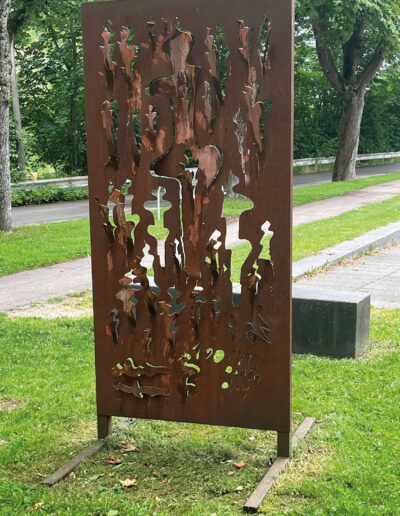 MAYERHANSER, Georg: „Cut Outs“, Cortenstahl. Begegnungsplatz, Jahnstraße