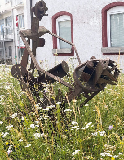 PINK, Werner: „Drachenflieger“, Cortenstahl. Bahnhofstraße